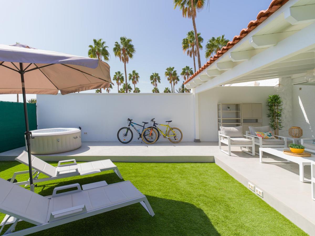 Aquarium Bungalow Private Jacuzzi, 3 Bedrooms, Ac And Bikes Maspalomas  Exteriör bild