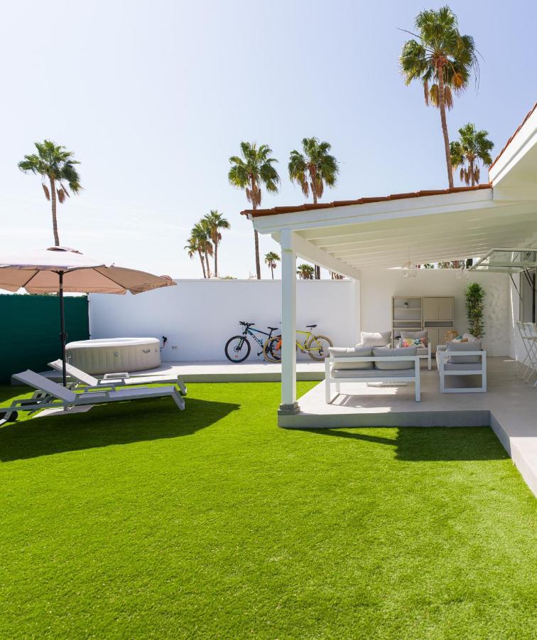 Aquarium Bungalow Private Jacuzzi, 3 Bedrooms, Ac And Bikes Maspalomas  Exteriör bild